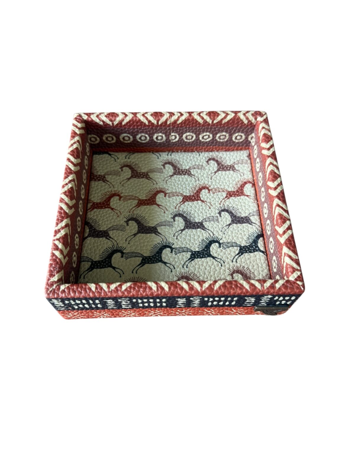 Charola cuadrada cubo, diseño potros